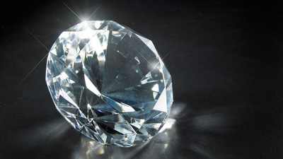 Which Diamond Cut Sparkles The Most?