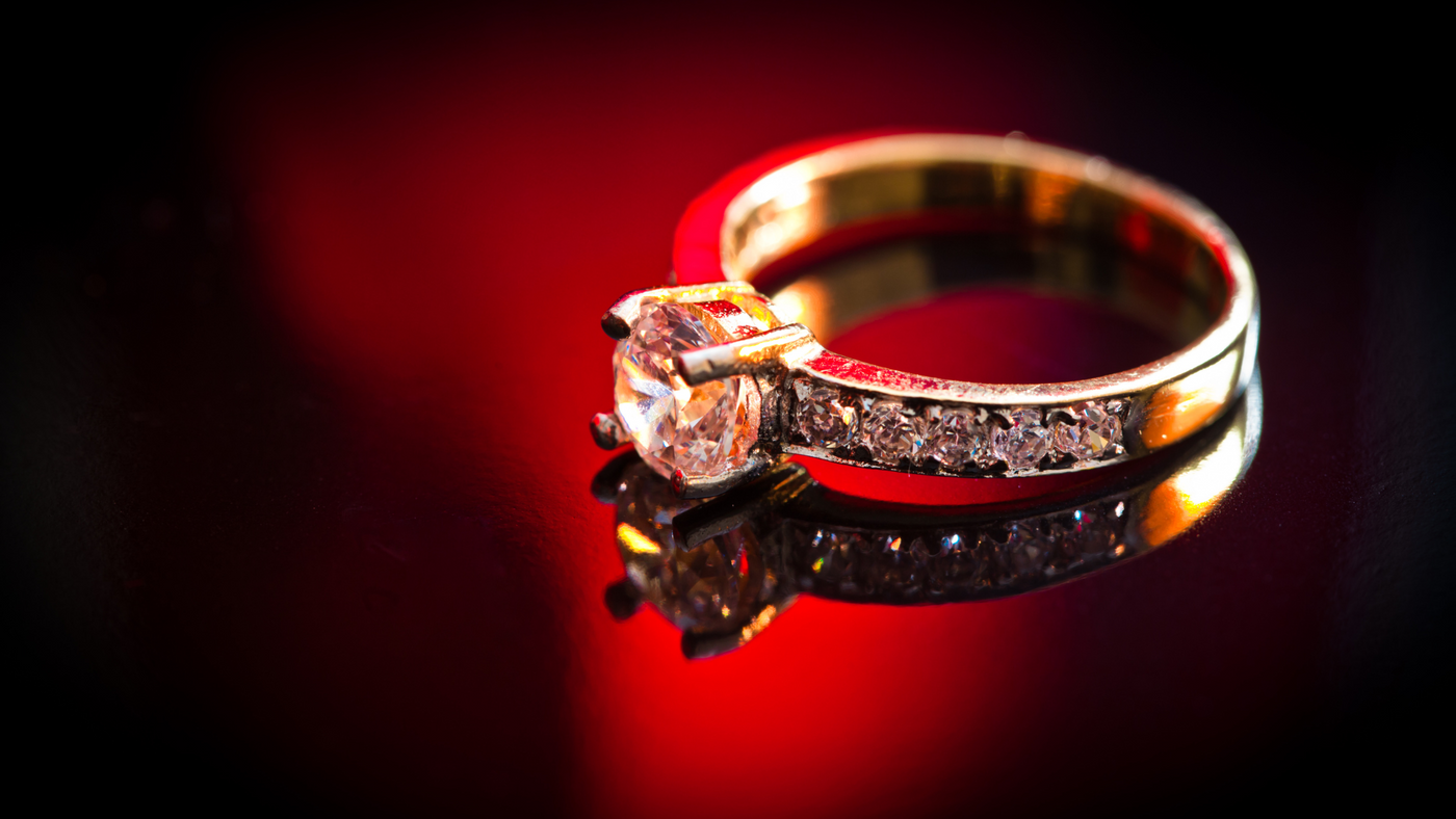 How To Shop For Engagement Rings?
