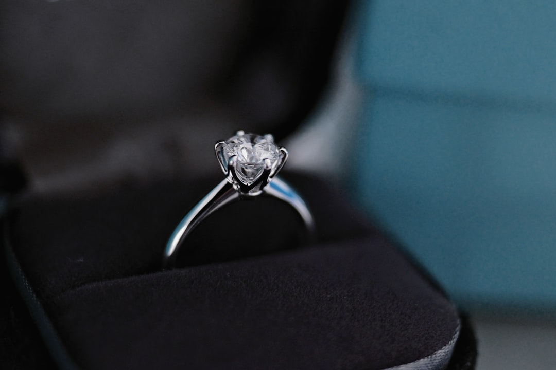 Affordable 3 Carat Diamonds and How to Get the Most Sparkle for Your Buck