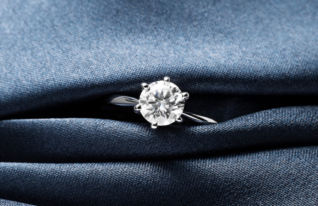 The Real Cost of Rocking a 4 Carat Round Diamond Ring