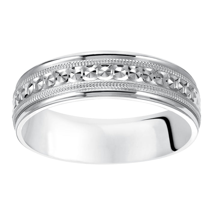 This low-dome styled, Comfort Fit wedding band features an eye-catching design with a bright finish, milgrain and round edges
