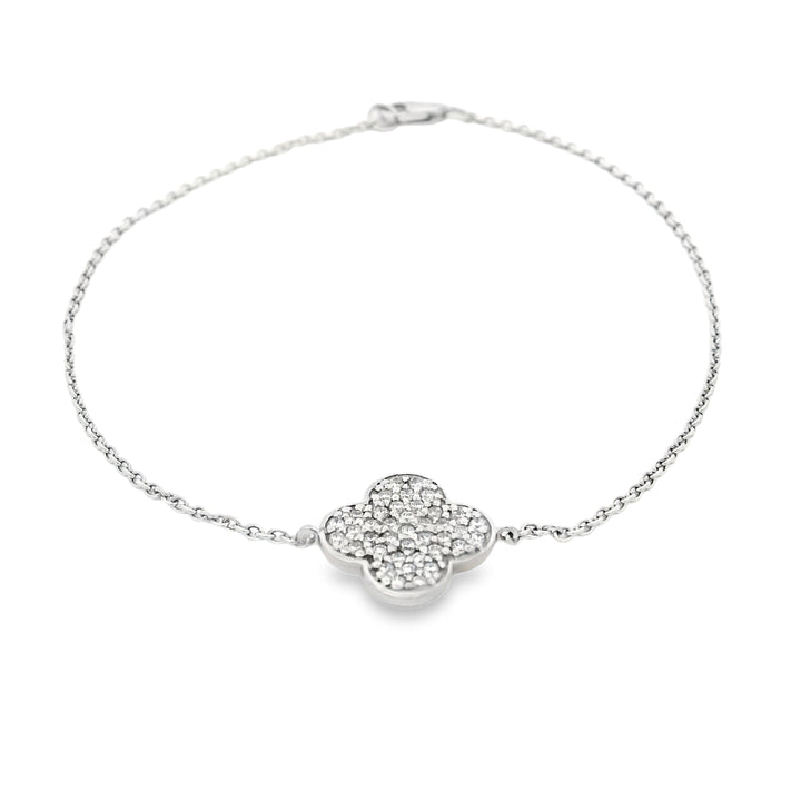 Clover Pavé Diamond Solitaire Bracelet