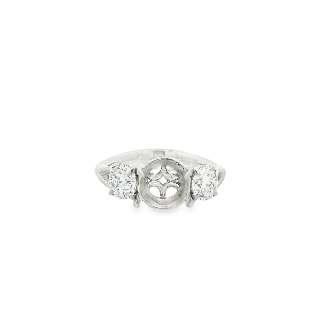 Three Stone Round Semi Mount