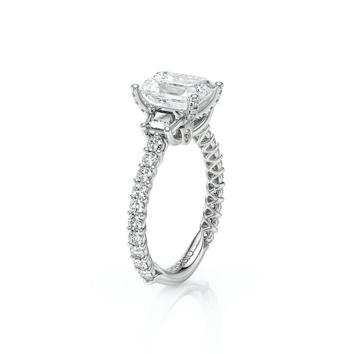 Lumino 811Em Trp 20 18K White Gold Emerald