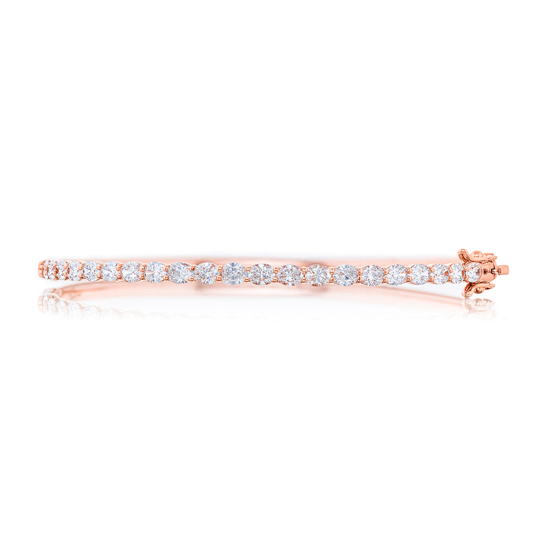 18KP Gold Oval Diamond Bangel Bracelet