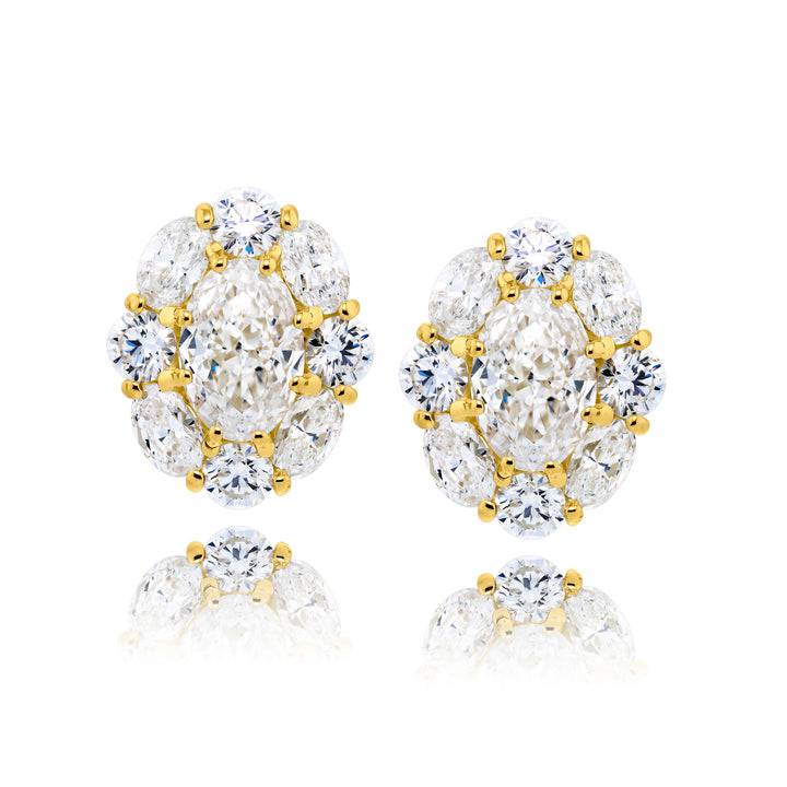 18K Yellow Gold Oval Diamond Certified Stud Earrings