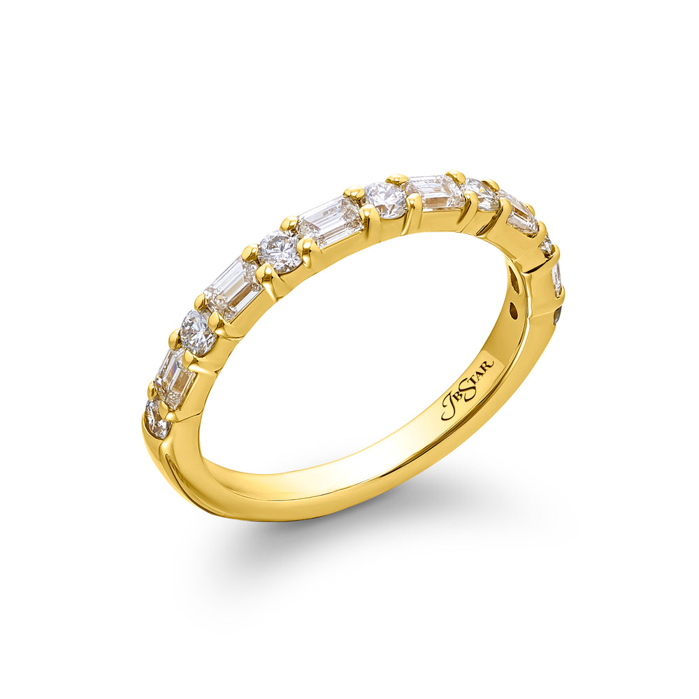 18K Yellow Gold Emerald-Cut and Round Diamond Single-Row East-West Band