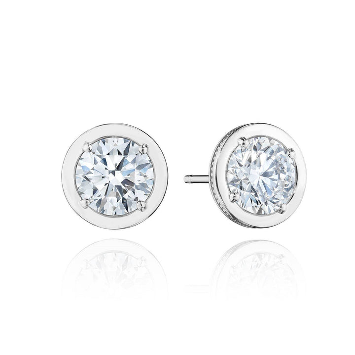 Round Diamond Stud Earring
