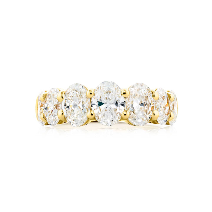 18K Yellow Gold Oval Diamond Band