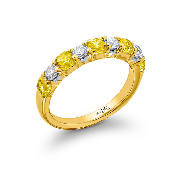 Classic Single-Row Fancy Yellow Diamond Band in 18K Yellow Gold