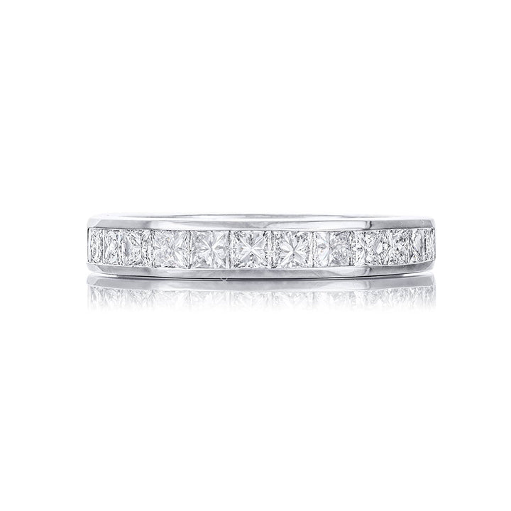 Elegance Elevated | Classic Single-Row Diamond Band with Princess-Cut Diamonds