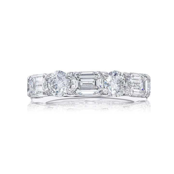 Elegance Elevated: Timeless Single-Row Diamond Wedding Band | Handcrafted in Platinum