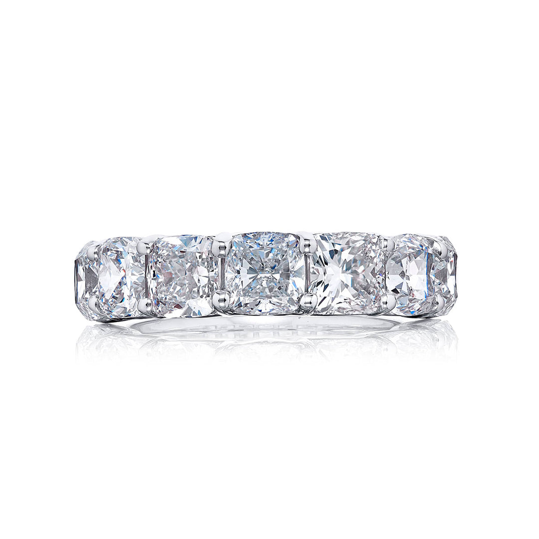 Elegance Elevated: Classic Single-Row GIA-Certified Diamond Band | Cushion-Cut Diamonds in Pure Platinum