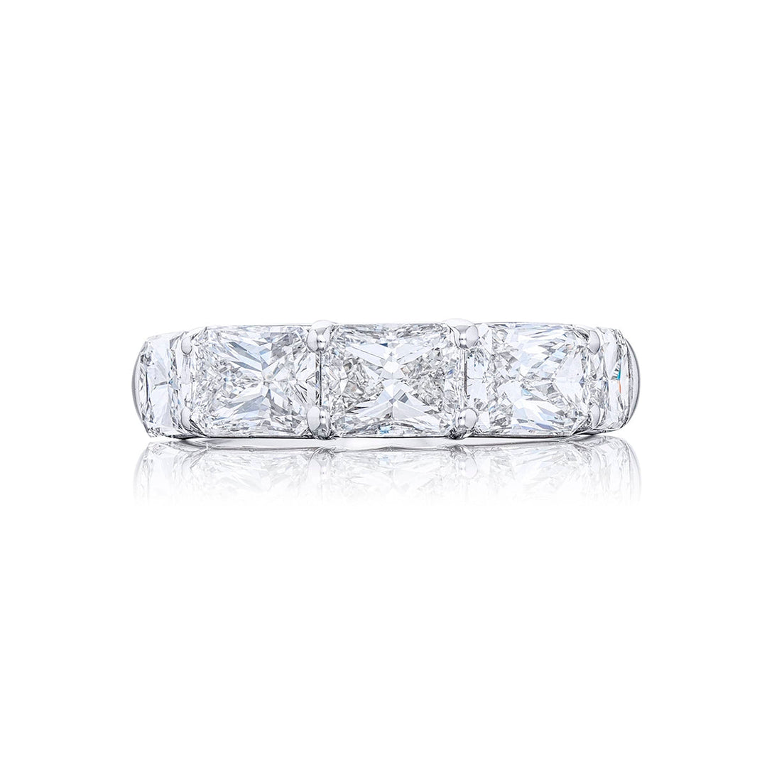 Elegance Elevated | Classic Single-Row Radiant-Cut Diamond Band in Pure Platinum