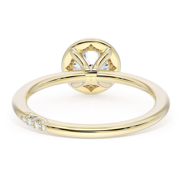 Round Solitaire Engagement Ring