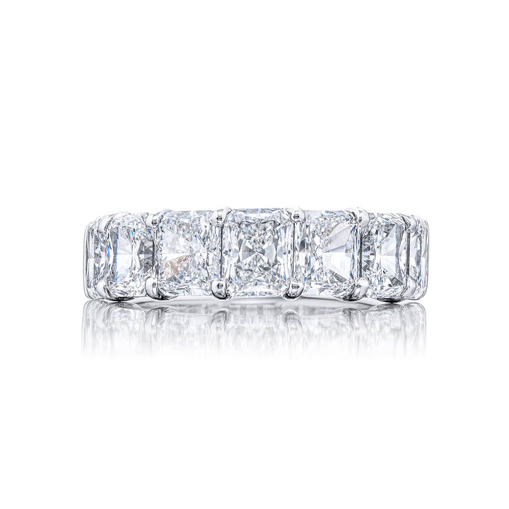 Elegance Elevated | Classic Single-Row Radiant-Cut GIA-Certified Diamond Band