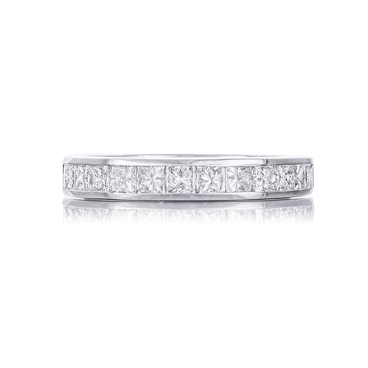 Elegance Elevated | Classic Single-Row Diamond Band with Princess-Cut Diamonds