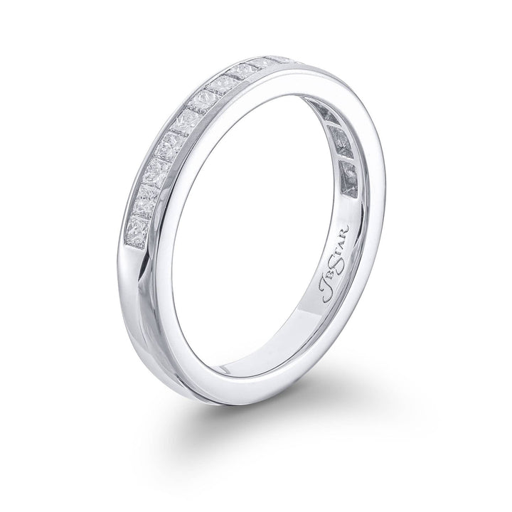 Elegance Elevated: Classic Single-Row Princess-Cut Diamond Band in Platinum