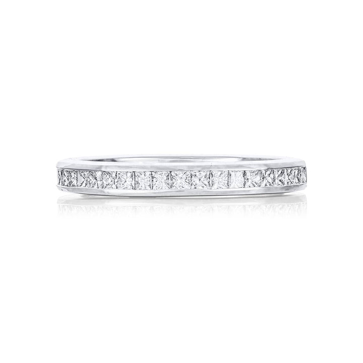 Elegance Elevated: Classic Single-Row Princess-Cut Diamond Wedding Band in Platinum
