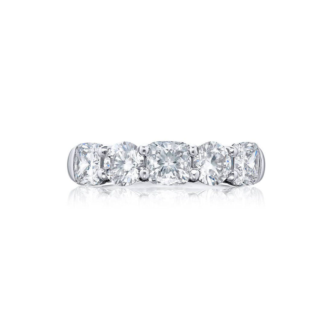 Elegance Elevated: Classic Single-Row Cushion-Cut Diamond Band in Pure Platinum