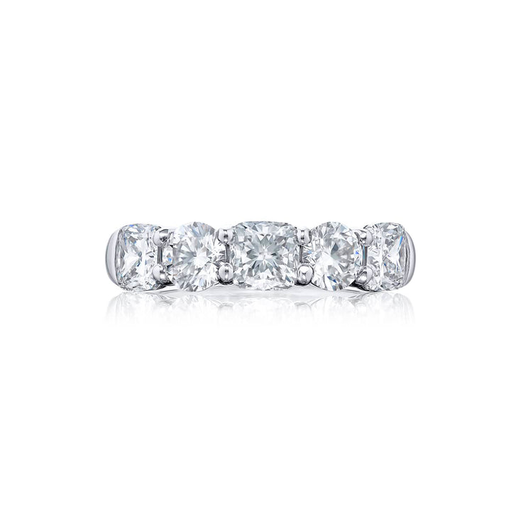 Elegance Elevated: Classic Single-Row Cushion-Cut Diamond Band in Pure Platinum