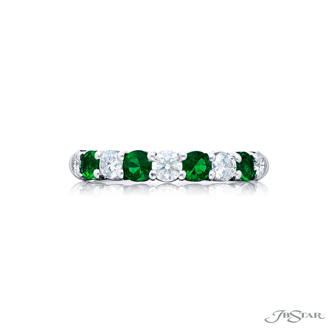 Platinum Round Emerald and Diamond Single-Row Band