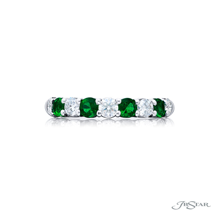 Platinum Round Emerald and Diamond Single-Row Band