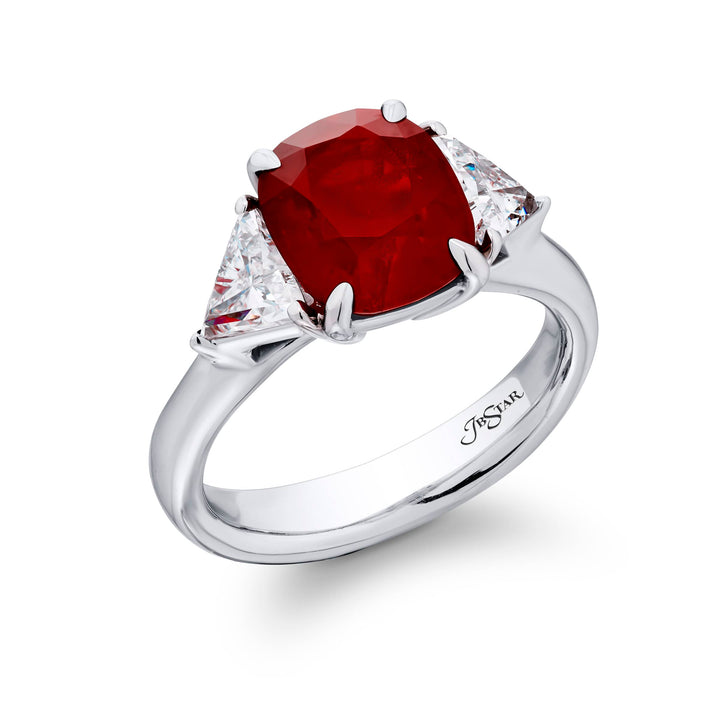 Burma Ruby and Diamond Ring 3.89 ct. Cushion cut