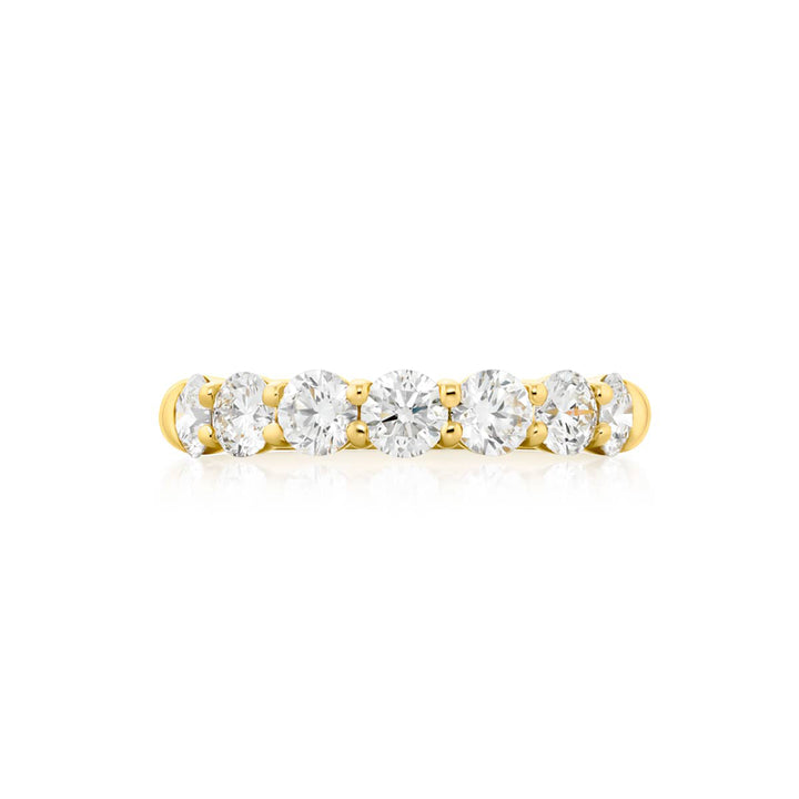 18K Yellow Gold Round Diamond Single-Row Band
