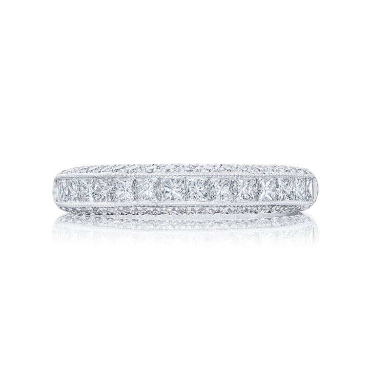 Classic Single-Row Pave Diamond Band | Round Diamond Design in Platinum