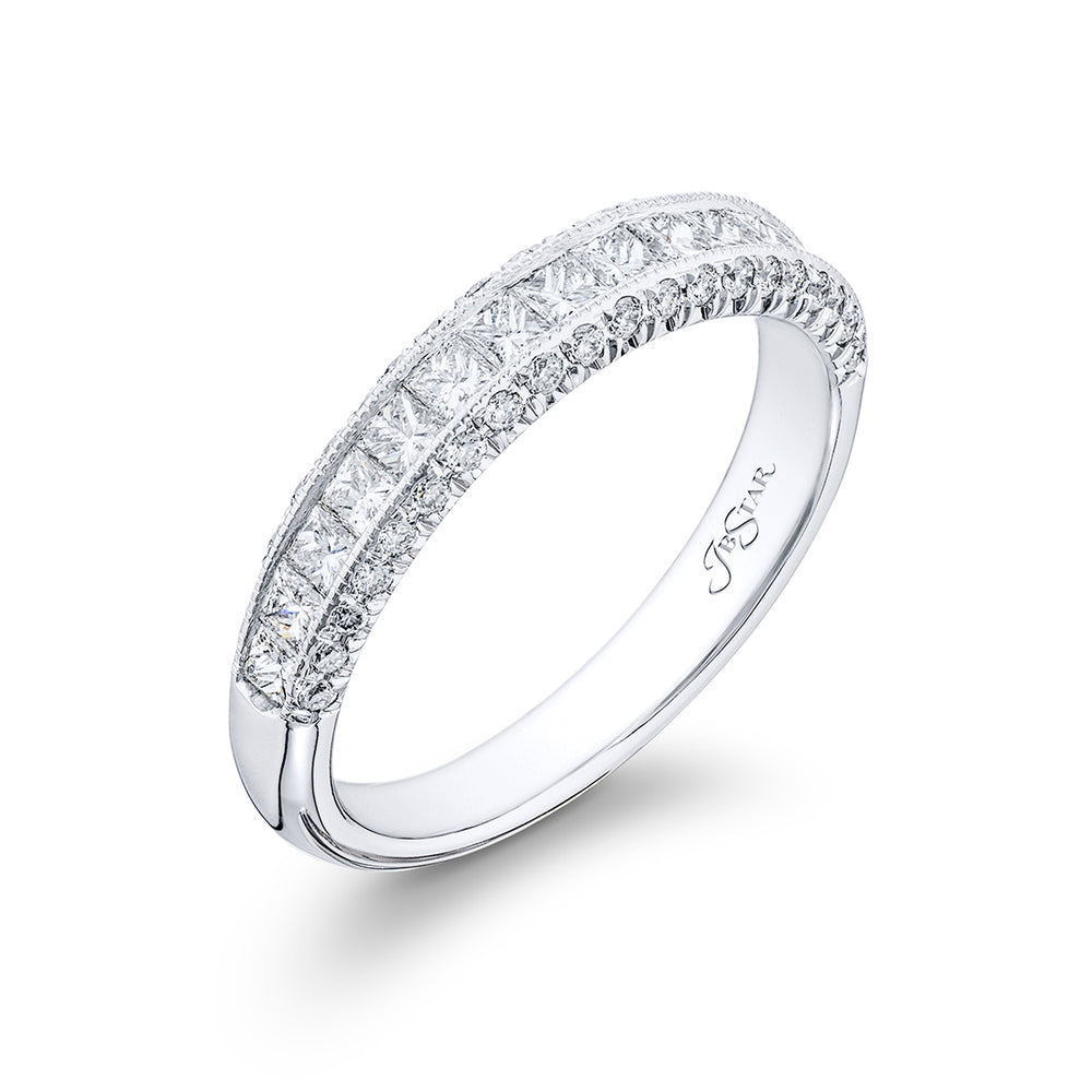 Classic Single-Row Pave Diamond Band | Round Diamond Design in Platinum