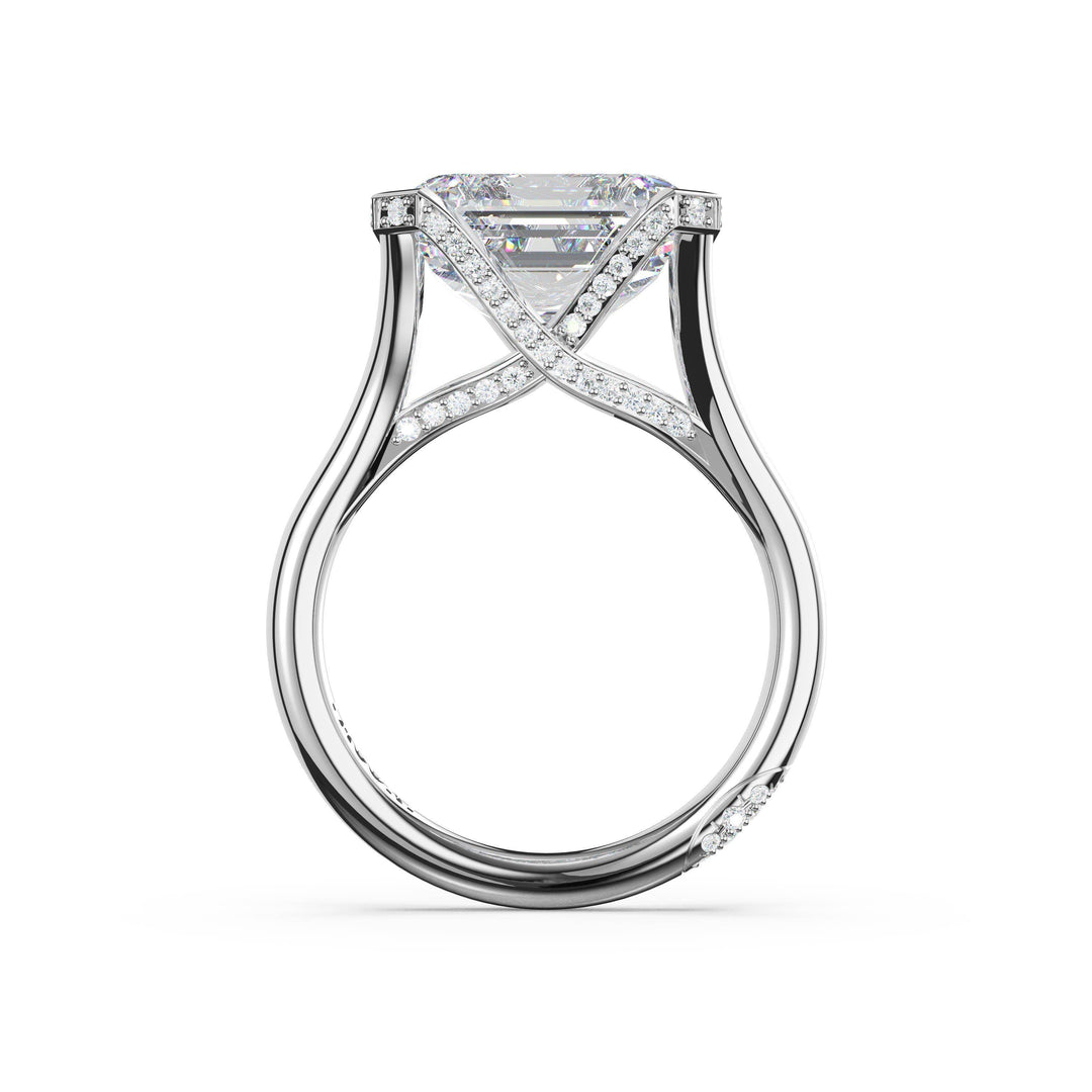 Emerald East-West Semi Bezel Solitaire Engagement Ring in 18kt White Gold