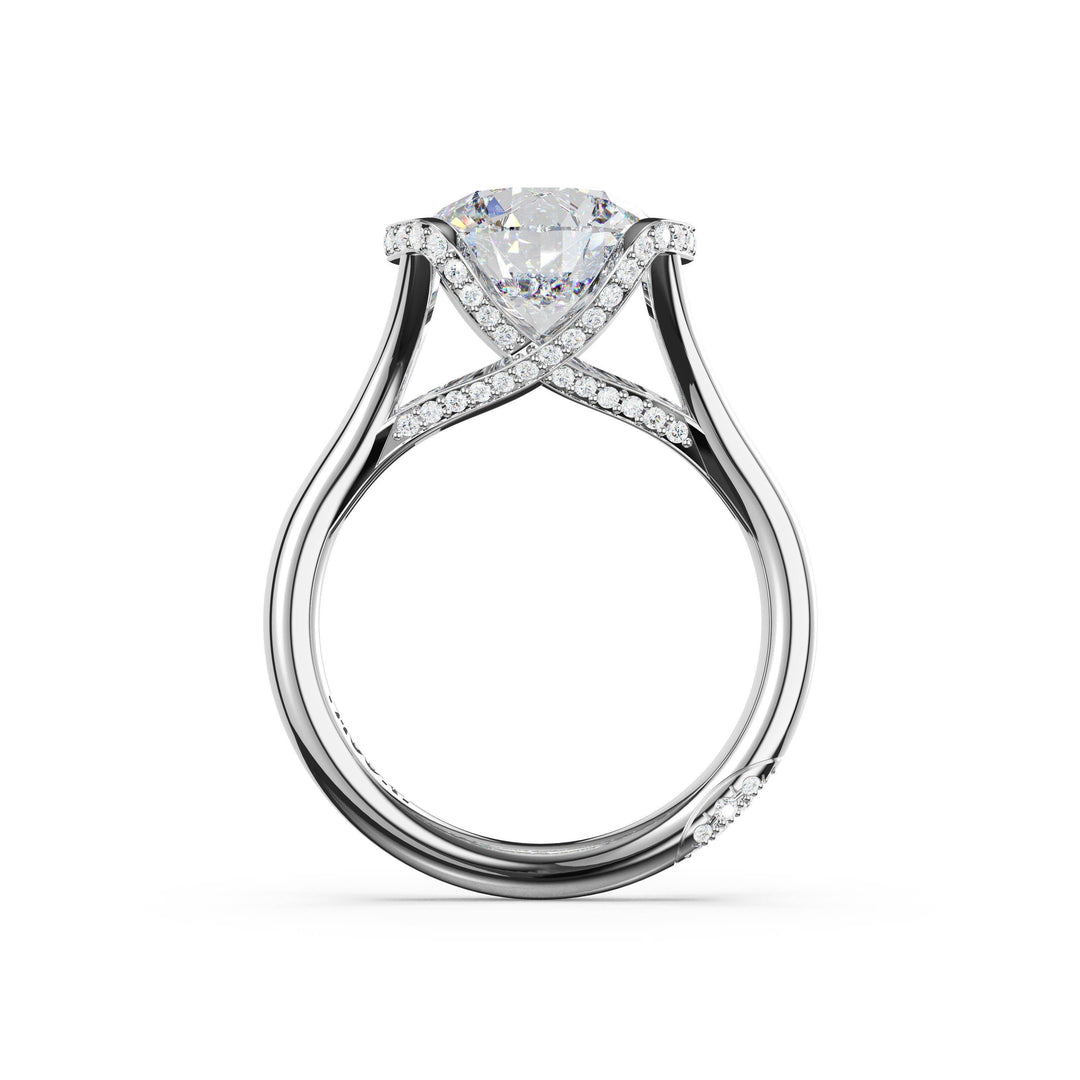 Round East-West Semi Bezel Solitaire Engagement Ring in 18kt White Gold