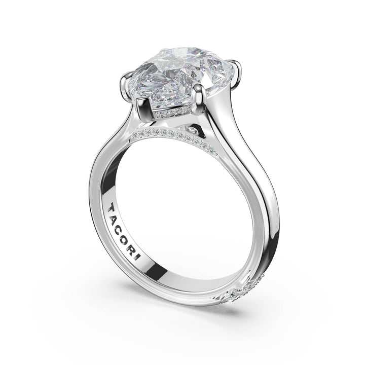 Pear Wide Band Solitaire Engagement Ring in 18kt White Gold