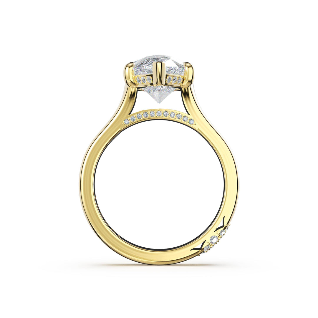 Pear Wide Band Solitaire Engagement Ring in 18kt Yellow Gold