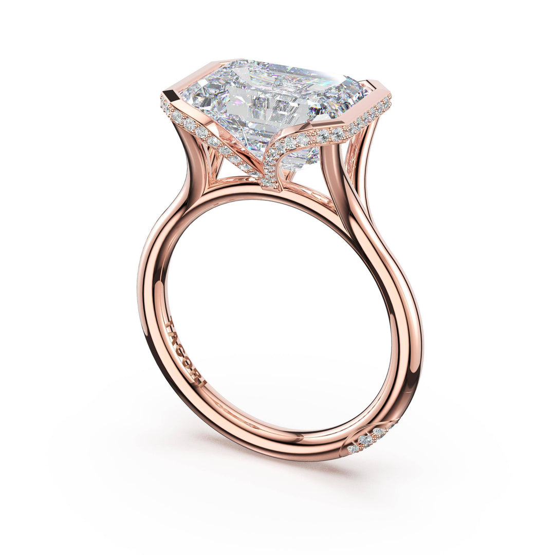 Emerald East-West Semi Bezel Solitaire Engagement Ring in 18kt Rose Gold