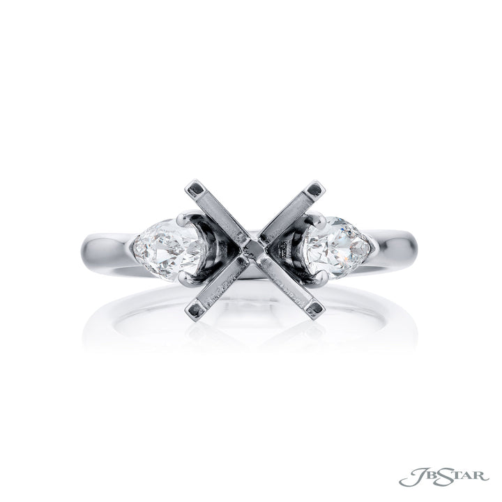 Platinum Pear-Shaped Diamond Semi-Mount