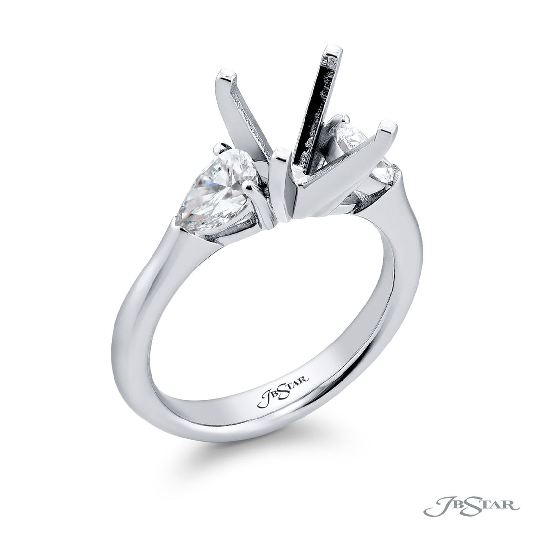 Platinum Pear-Shaped Diamond Semi-Mount