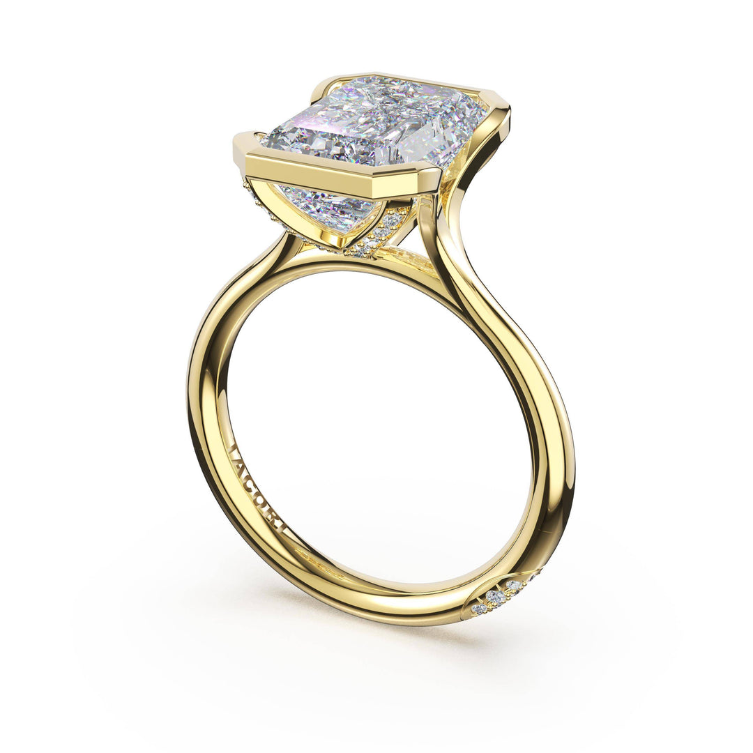 Emerald North/South Semi-Bezel Pavé-Prong Ring in 18kt Yellow Gold
