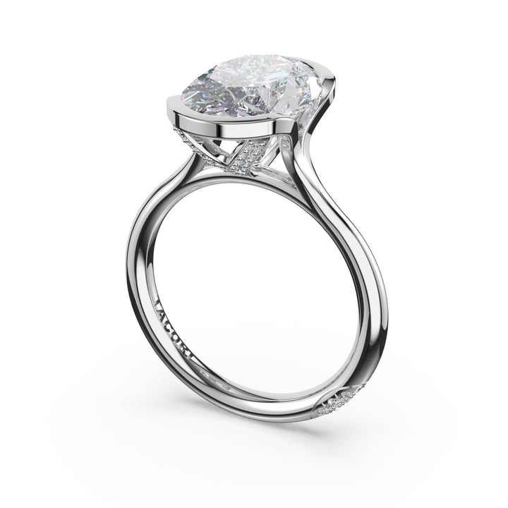 Oval North/South Semi-Bezel Pavé-Prong Ring in 18kt White Gold