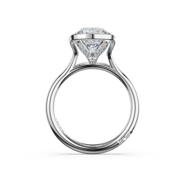 Round North/South Semi-Bezel Pavé-Prong Ring in Platinum