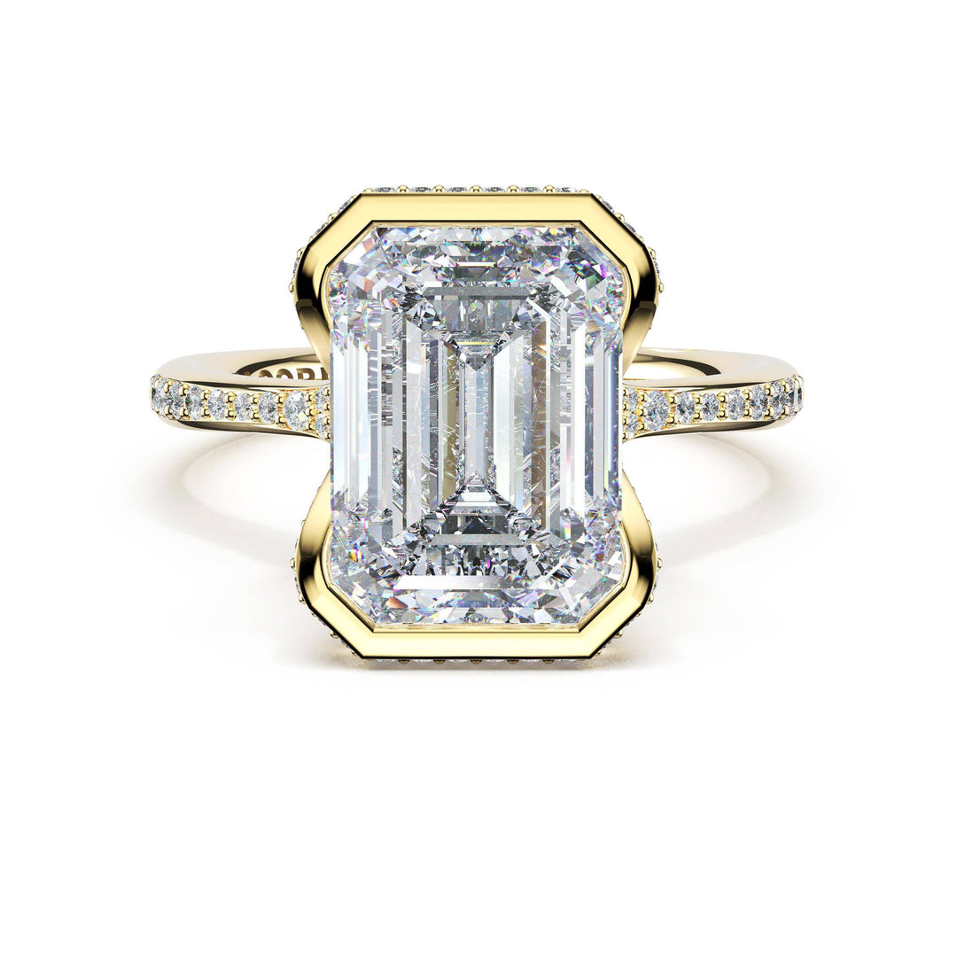 Emerald North/South Semi-Bezel Pavé-Intense Ring in 18kt Yellow Gold