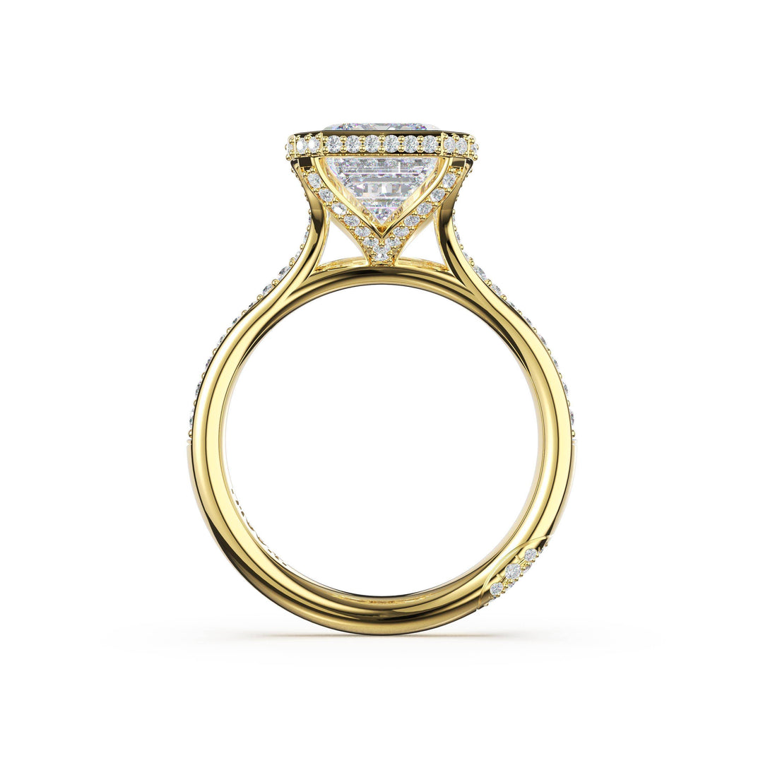 Emerald North/South Semi-Bezel Pavé-Intense Ring in 18kt Yellow Gold