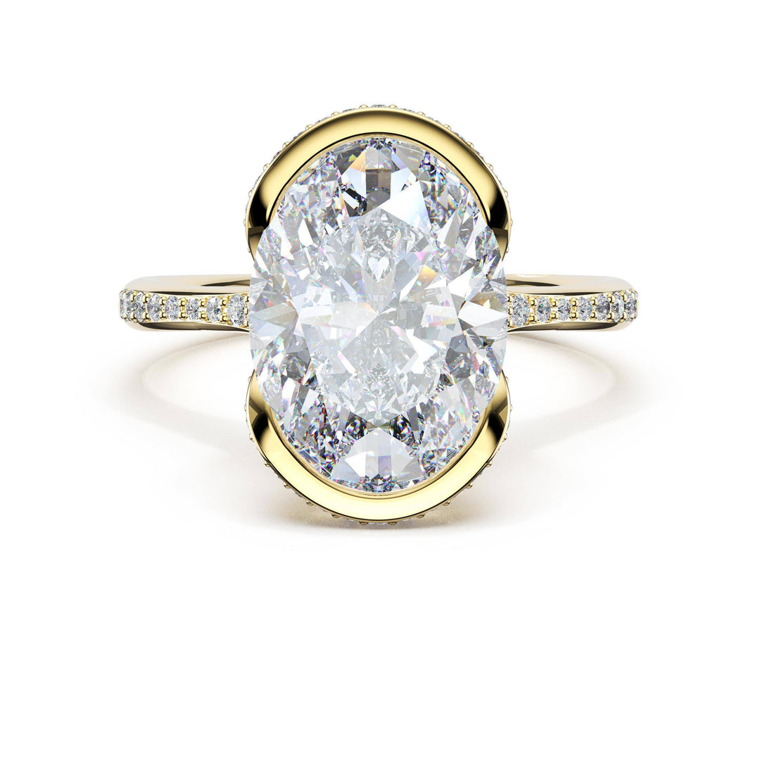 Oval North/South Semi-Bezel Pavé-Intense Ring in 18kt Yellow Gold