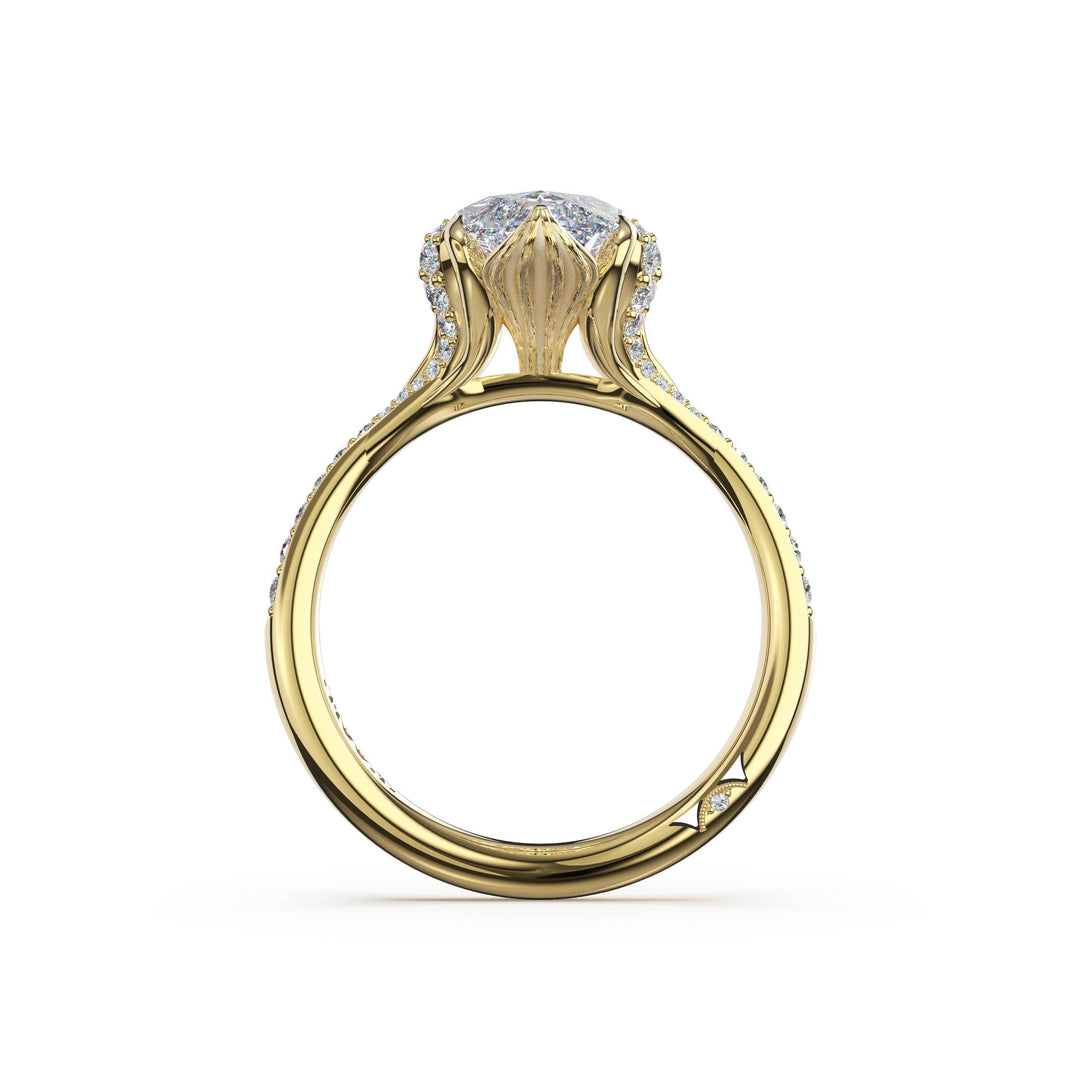 Marquise Petal-Crown Pavé Intense Solitaire in 18kt Yellow Gold