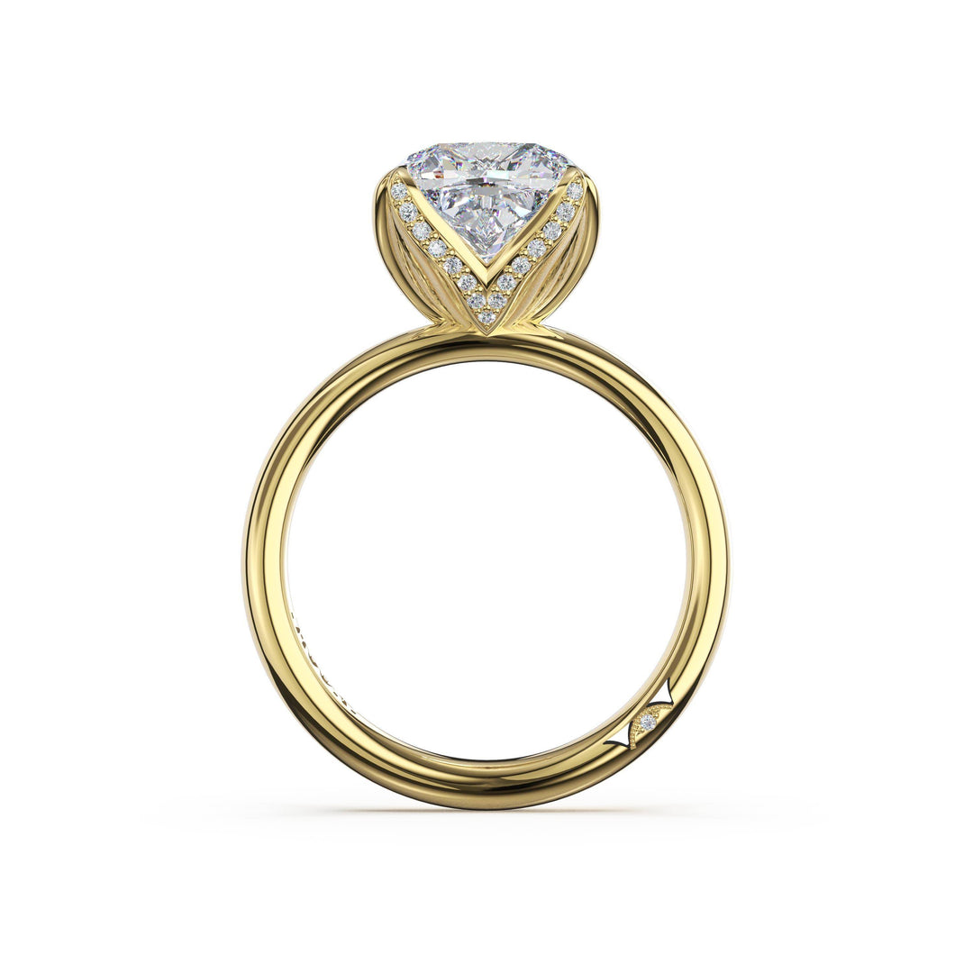Cushion Sculpted Petal-PavÃ©-Prong Solitaire in 18kt Yellow Gold