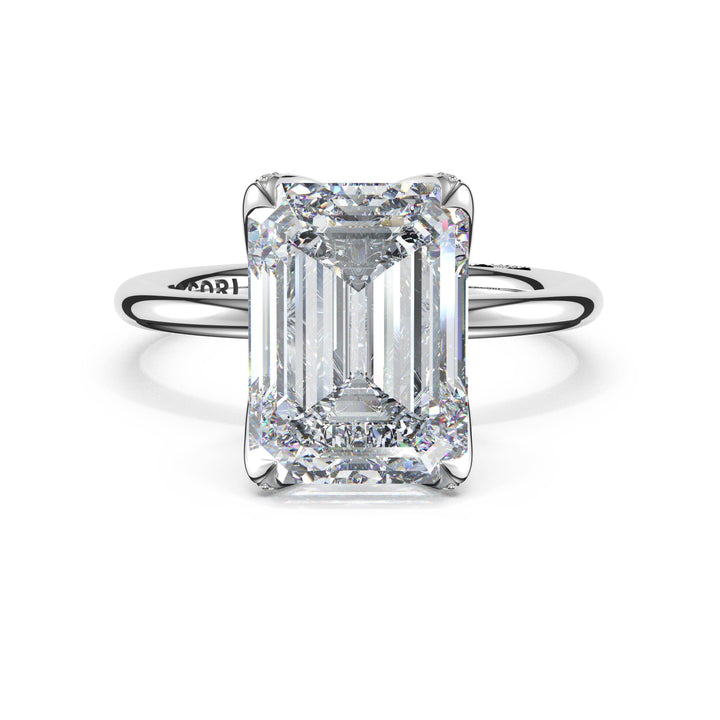 Emerald Sculpted Petal-PavÃ©-Prong Solitaire in 18kt White Gold