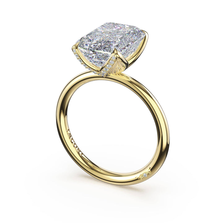 Emerald Sculpted Petal-Pavé-Prong Solitaire in 18kt Yellow Gold