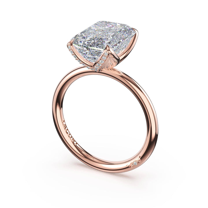 Emerald Sculpted Petal-PavÃ©-Prong Solitaire in 18kt Rose Gold