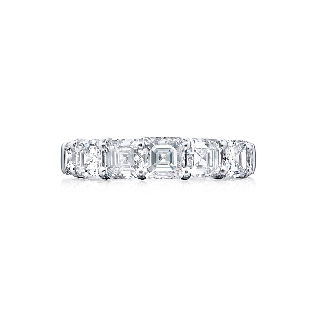 Platinum Diamond Single-Row Band